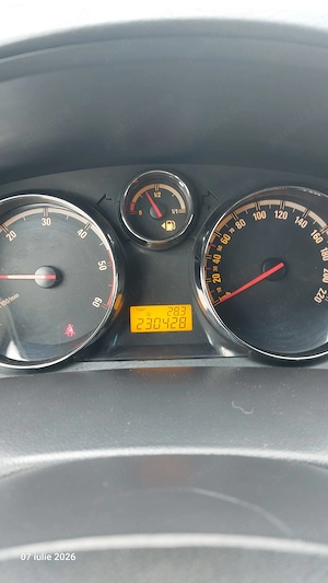 Opel Antara 2009 | Cosmo | 2.0 CDTI | 4x4 Permanent | Manuală | 230.500 km  - imagine 2