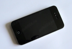 iPhone 4 - pentru piese sau reparat