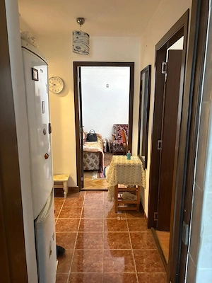 Apartament - imagine 2