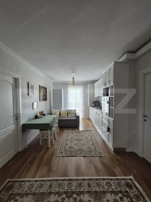 Apartament cu 3 camere – mobilat, utilat, loc de parcare, zona Florilor - imagine 2