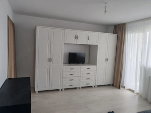 Ofer spre inchiriere garsoniera pe termen lung in Brasov (Noua) - direct proprietar (nu agentie)