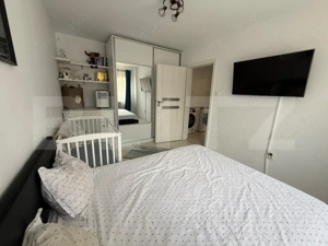 Apartament modern cu 2 camere, renovat complet, loc de parcare, zonă excelentă! - imagine 7