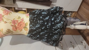 Fusta damă marca DIVIDED 
