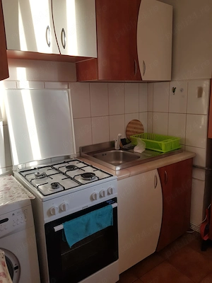 Garsoniera in zona Spitalului Judetean, proprietar - imagine 3