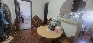 Apartament 1 camera decomandat model mare Soarelui langa Judetean amenajat mobilat si utilat - imagine 2