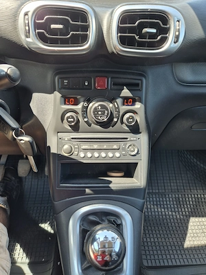 Citroen C3 Picasso 2011 1,6 90cp diesel import recent - imagine 10