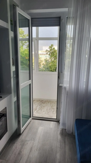 De inchiriat apartament cu 2 camere la Papadie, etaj 3, renovat, 500 E - imagine 16