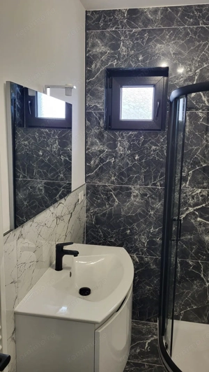 De inchiriat apartament cu 2 camere la Papadie, etaj 3, renovat, 500 E - imagine 12