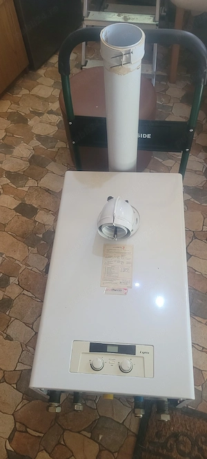 Vând  centrala termica pe gaz  Protherm Lynx, 24 KW