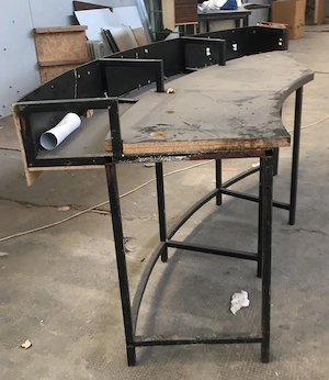  Mobilier gradina, bar, terasa, granit. plexilgas, picioare masa