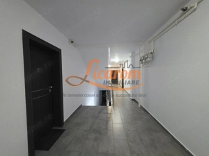Apartament 2 camere, mobilat, lift, parcare, animale,Cristian BV - imagine 12