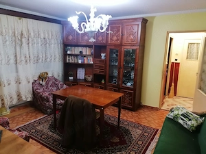 Apartament 2 camere 1000 lei luna