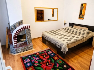  Casă de munte P+2 în Tarcău, 8 dormitoare cu baie proprie, teren 2300 mp   potrivită pentru familie - imagine 9