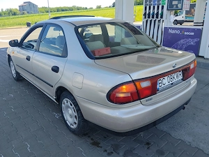 Vând Mazda Berlin  automata motor 1.8 benzina  - imagine 10