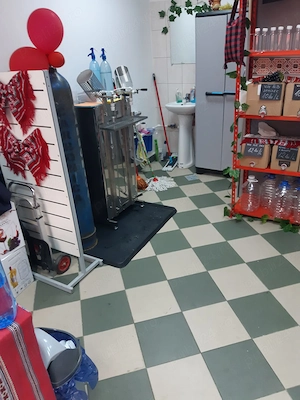 Afacere la cheie, sifonarie
