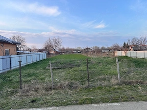 Teren in Gadinti