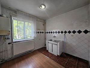 Apartament 2 camere-etaj 1   Zona Eminescu (Profi) - imagine 5
