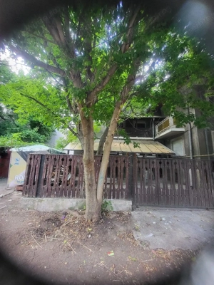 Casa ultracentrala, 4 niveluri(D+P+2),Suprafata utila 168 mp,Teren 117 mp - imagine 9