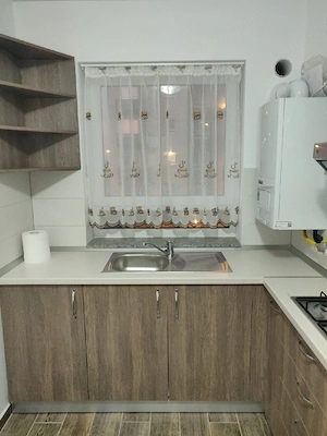 închiriez apartament cu 2 camere in Bartolomeu avangardan  - imagine 7