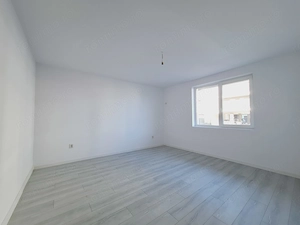 Aproape de Uzina de apa. Decomandat. Bucatarie inchisa.