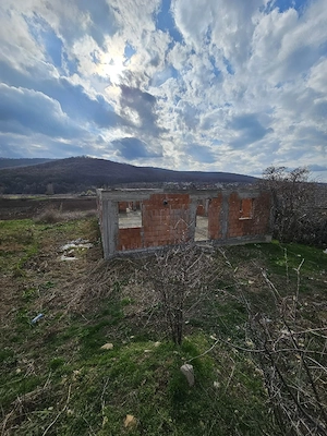 Casă de vânzare