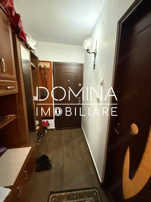 Vânzare garsonieră etajul 1, mobilată/utilată, strada Revoluției  - imagine 8