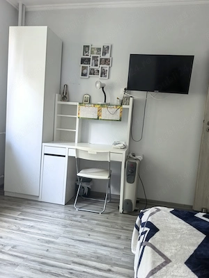 Apartament de 2 camere de închiriat, metrou 1 Decembrie 1918 