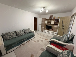Apartament 2 camere, etaj 2 - zona Cetate - imagine 2