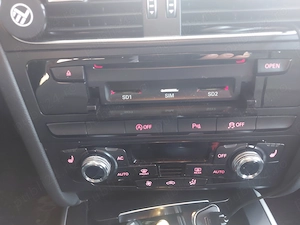 Vând Audi a4 an fabricație 2013 2.0 tdi  - imagine 6