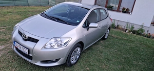 Vand Toyota Auris 2007 Dublu climatronic 161187 km - imagine 9