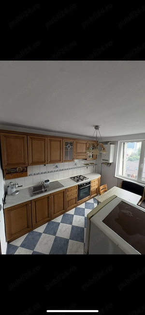 Apartament 3 camere de închiriat - centru, zona 0,Str Petru Rareș  - imagine 7