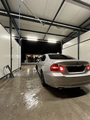 vand bmw e90 320d - imagine 5