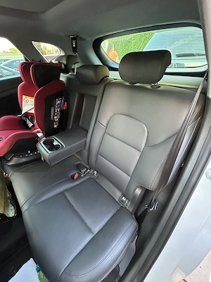 Hyundai Tucson III Luxury - imagine 5