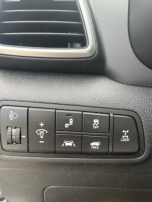 Hyundai Tucson III Luxury - imagine 3