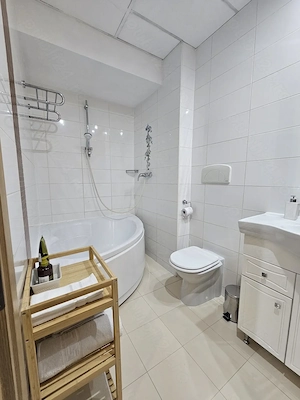 Proprietar: 2 Camere Decomandat, Mobilat Lux ,Zona Vitan ,Mutare Imediată, - imagine 7