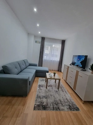 Proprietar: 2 Camere Decomandat, Mobilat Lux ,Zona Vitan ,Mutare Imediată, - imagine 2