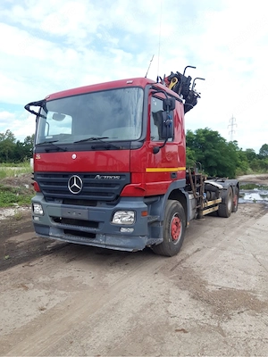 Mercedes Actros
