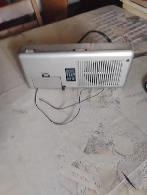 Radio alarm clock