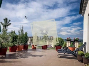 Penthouse 3 camere cu teras #259; 50 mp Turni #537;or