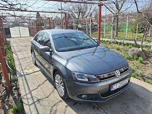 Volkswagen Jetta Hybrid - impecabil - imagine 5