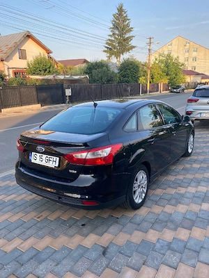 Ford focus mk3 berlina - imagine 4