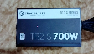 Sursa Thermaltake 700W