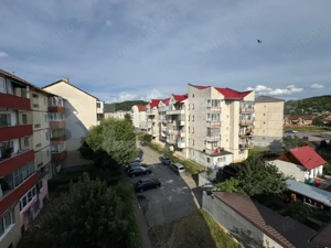 Apartament decomandat cu 3 camere spatioase si luminoase - etaj 3 - imagine 9