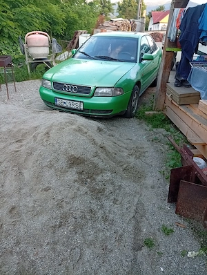 vand audi A4 
