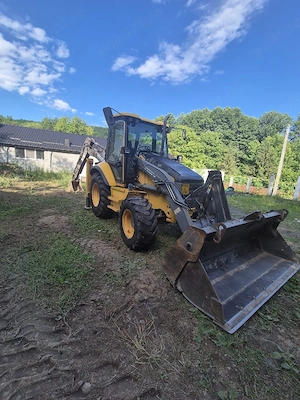 Vand buldoexcator Volvo BL71 - imagine 4