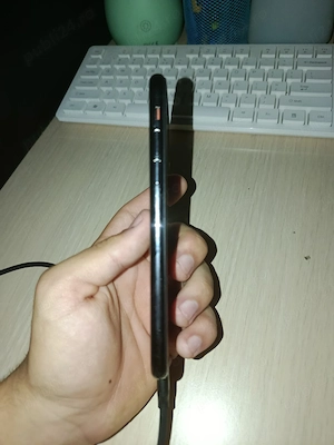 vând iPhone xs
