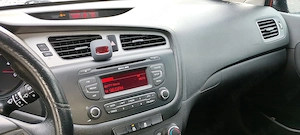 Kia Ceed 2015 - imagine 8