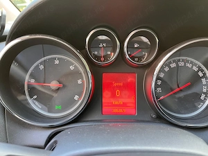 Opel Astra J 2011 inmatriculat - imagine 7