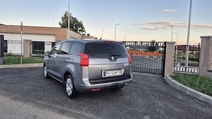Peugeot 5008 2.0 hdi 