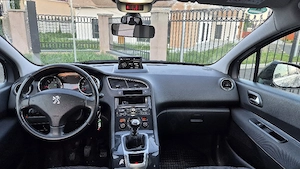 Peugeot 5008 2.0 hdi 
